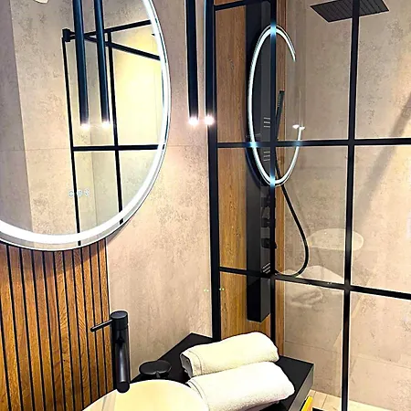 Loft Isabella & Free Parking Lägenhet Gdańsk