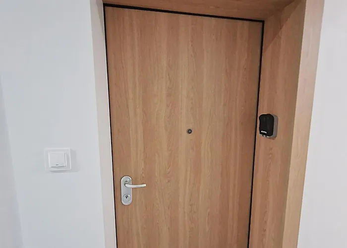 Loft Isabella & Free Parking 公寓